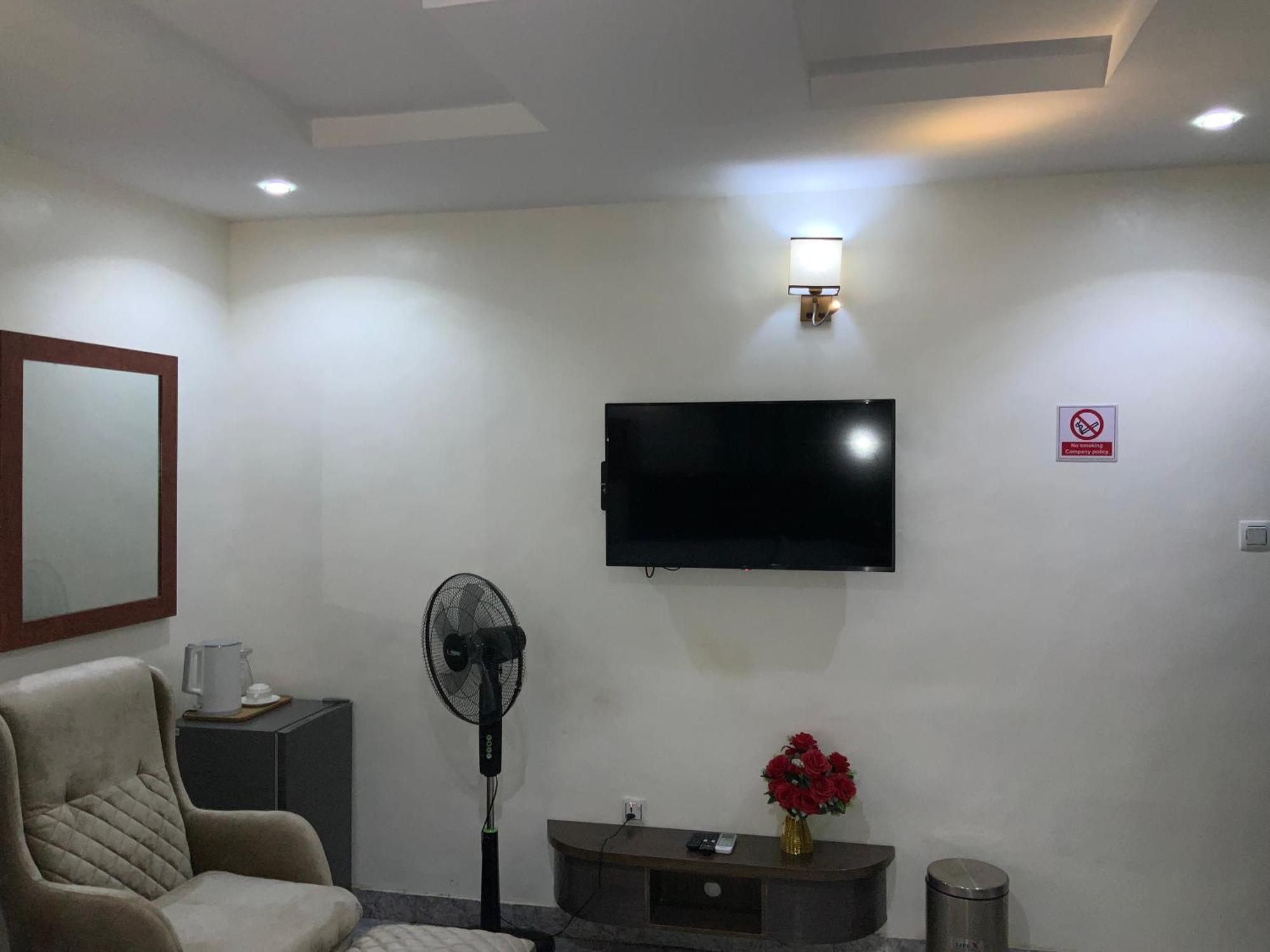 March Forte 3 Bedroom Apartment Ikeja Eksteriør billede