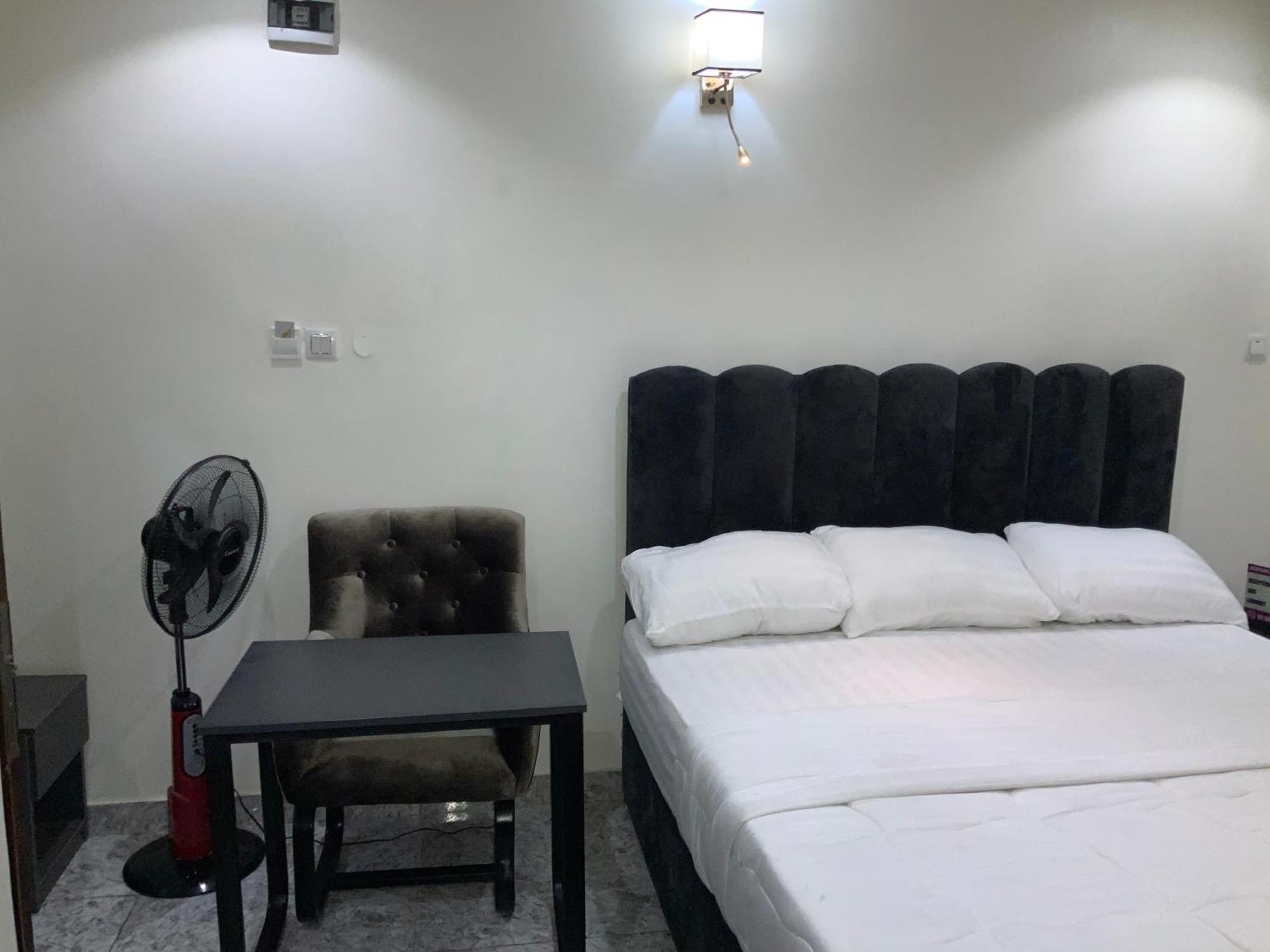 March Forte 3 Bedroom Apartment Ikeja Eksteriør billede