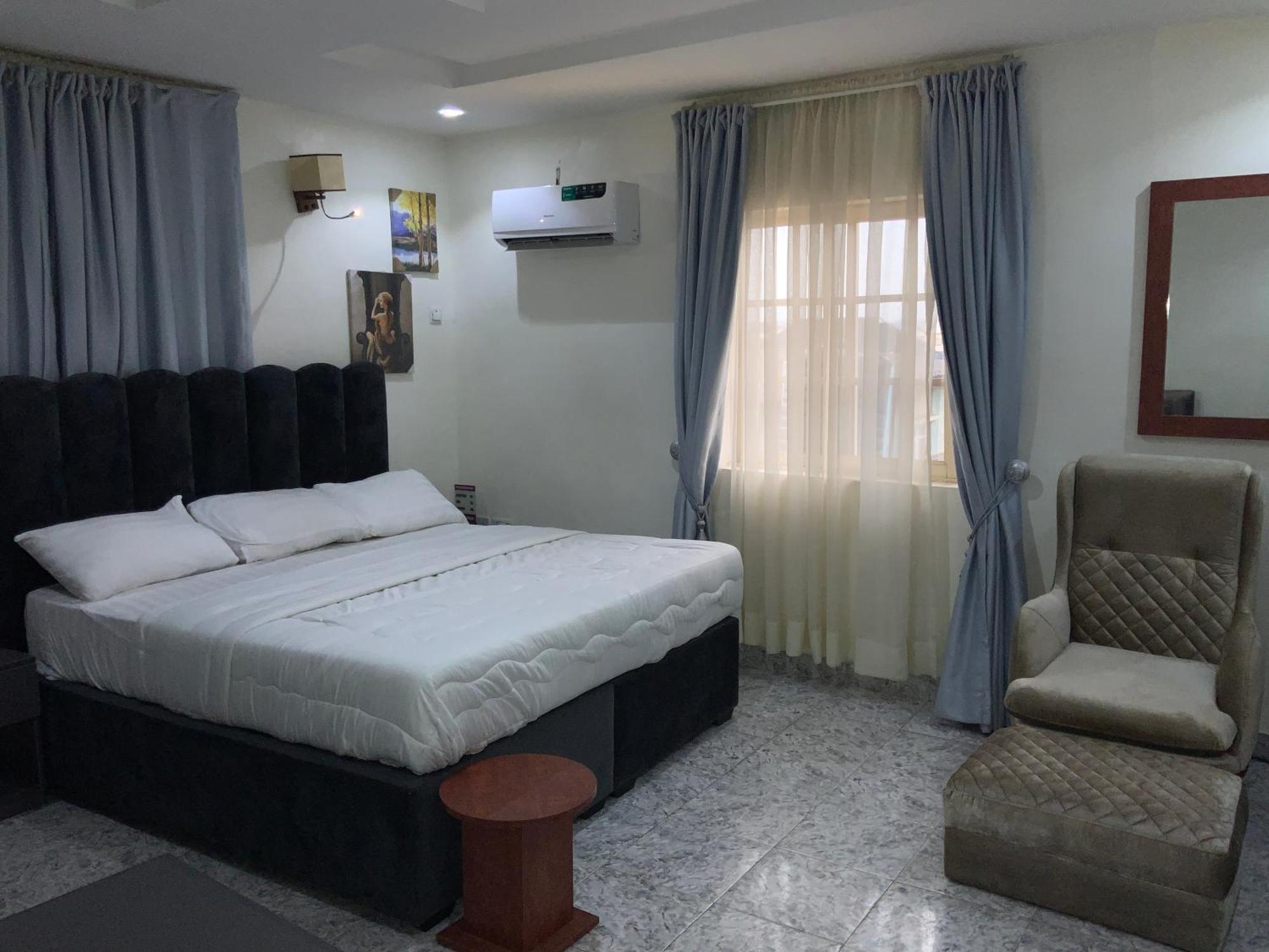 March Forte 3 Bedroom Apartment Ikeja Eksteriør billede
